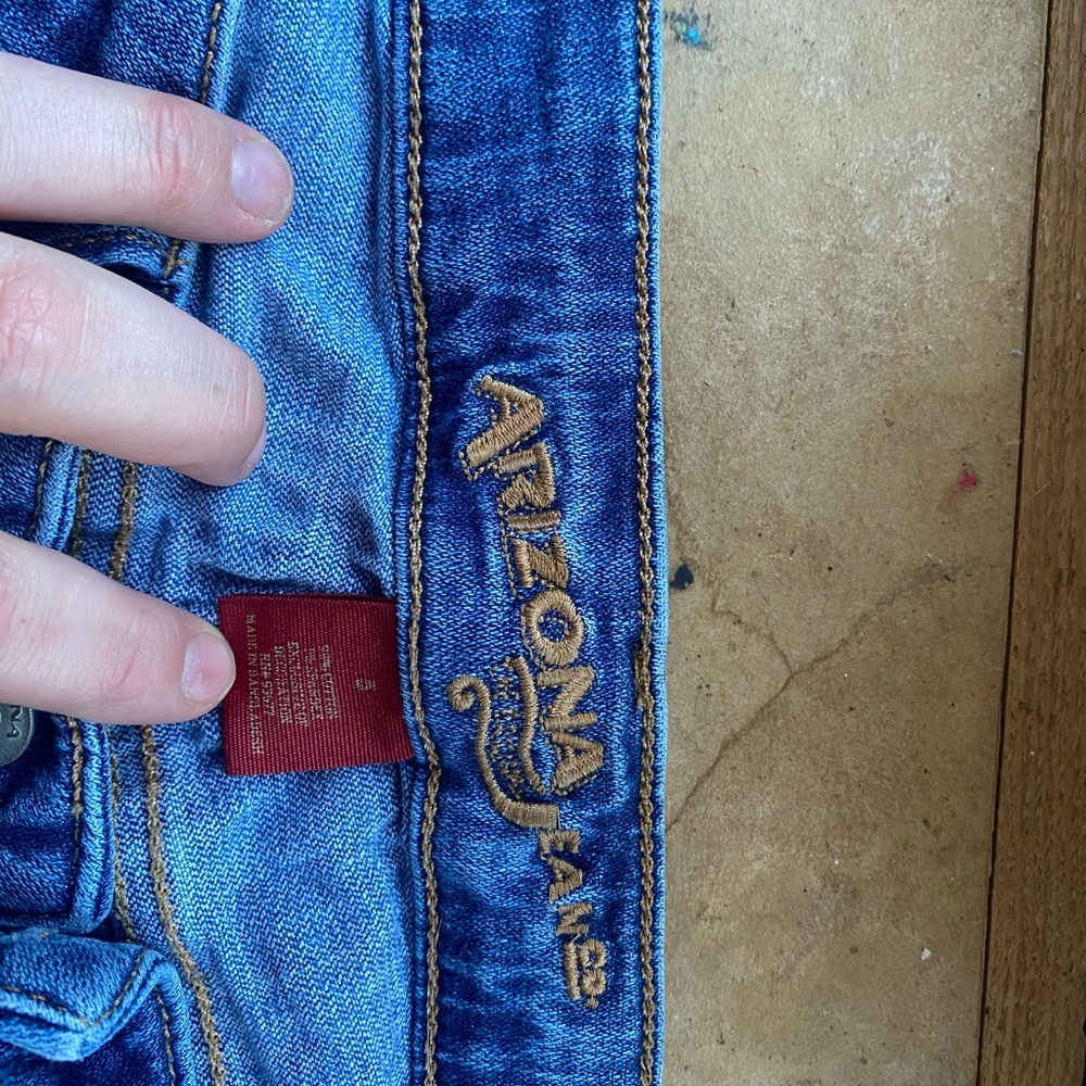 Arizona Jean Company Blue Jeans